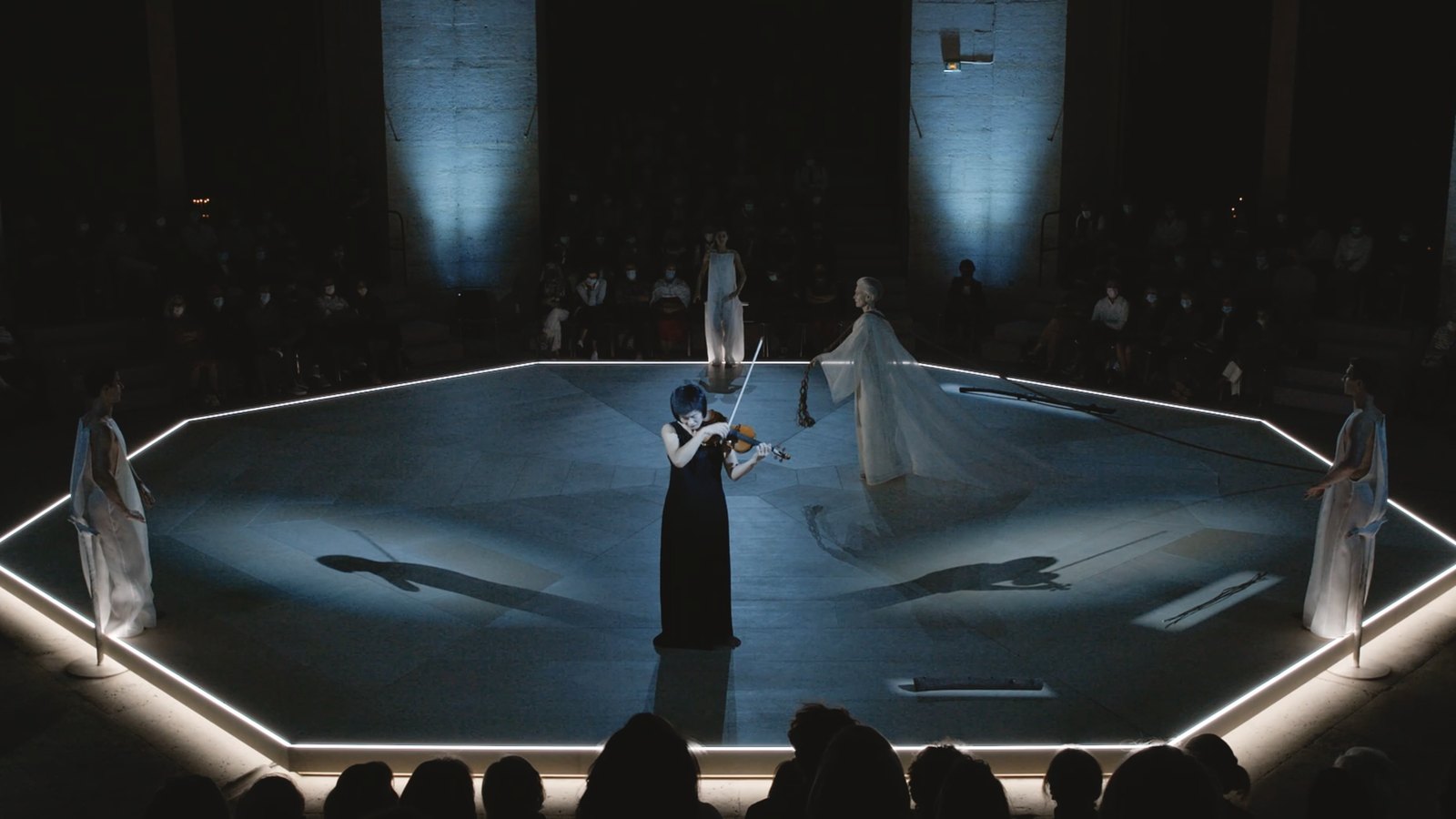 Teaser teatrale — spettacolo dal vivo